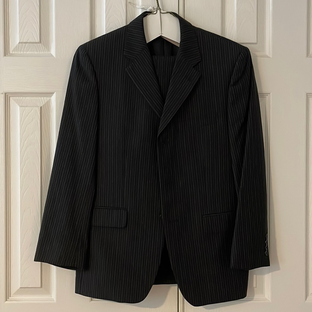 Men’s suit